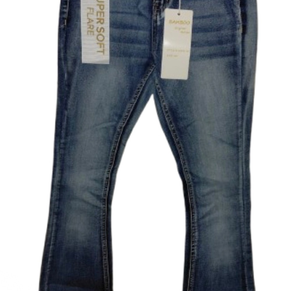 NWT BAMBOO Light Wash Flare Denim Jeans Size 00